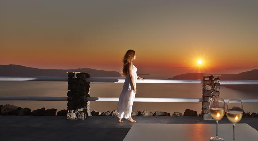 Imagen general del Hotel Adore Santorini. Foto 1