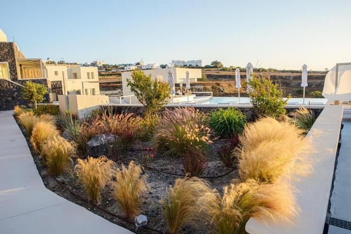 Imagen general del Hotel Adorno Oia. Foto 15