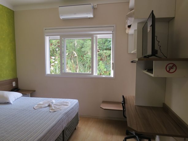 Imagen de la habitación del Hotel Adoro, Farroupilha. Foto 19