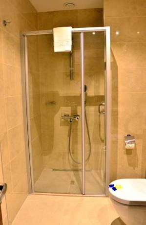 Imagen de la habitación del Hotel Adranos. Foto 4