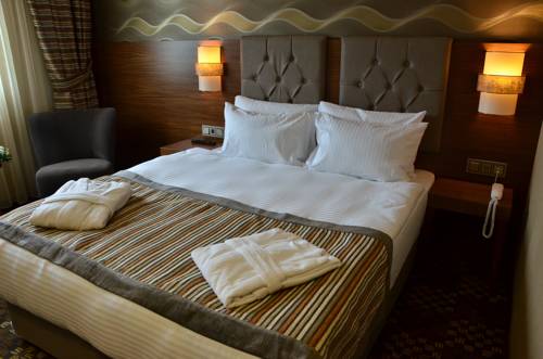 Imagen de la habitación del Hotel Adranos. Foto 5