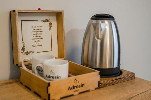 Imagen de la habitación del Hotel Adresin. Foto 6