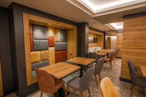 Imagen general del Hotel Adresin. Foto 3