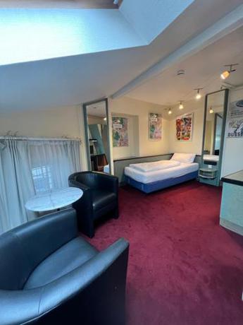 Imagen general del Hotel Adrett K&ouml;nigsallee, Dusseldorf. Foto 1