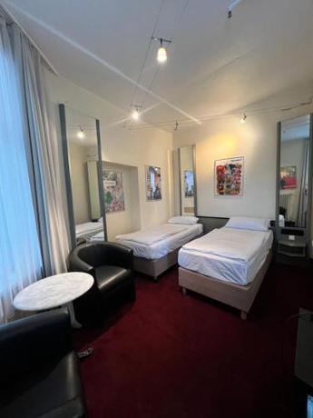 Imagen general del Hotel Adrett K&ouml;nigsallee, Dusseldorf. Foto 2