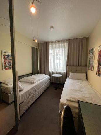 Imagen general del Hotel Adrett K&ouml;nigsallee, Dusseldorf. Foto 5