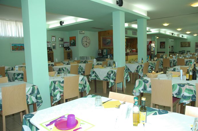 Imagen de la habitación del Hotel Adria, Lignano Sabbiadoro. Foto 11