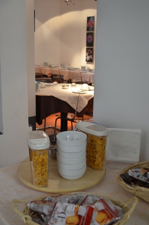 Imagen del bar/restaurante del Hotel Adria, Mestre. Foto 3