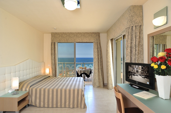 Imagen de la habitación del Hotel Adria, Milano Marittima. Foto 7