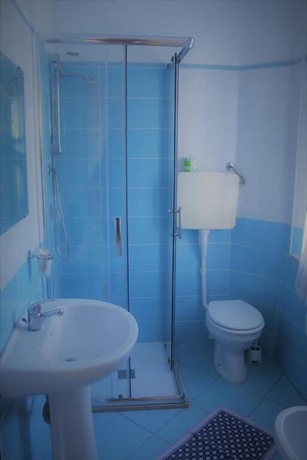 Imagen de la habitación del Hotel Adria Nuova. Foto 11