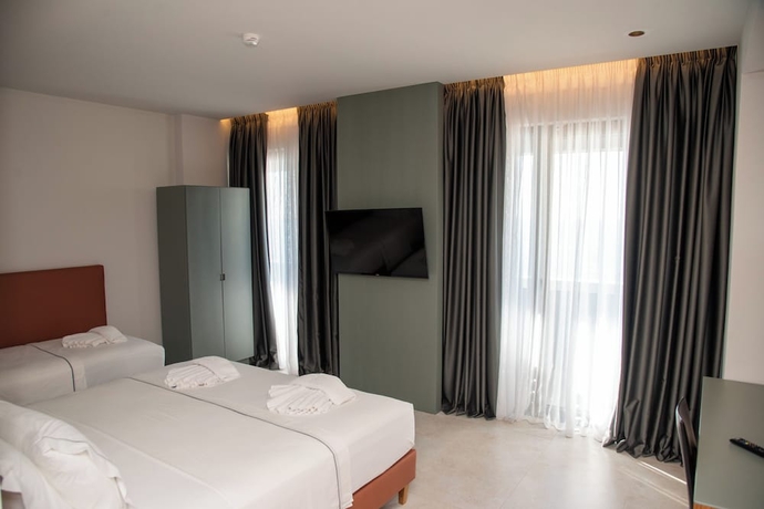 Imagen de la habitación del Hotel Adria Palace. Foto 8
