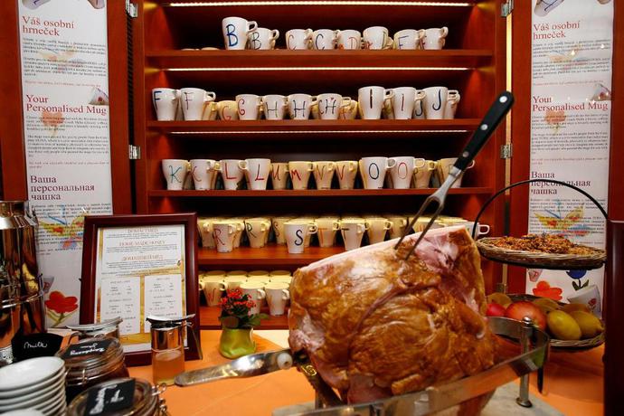 Imagen del bar/restaurante del Hotel Adria Prague. Foto 3