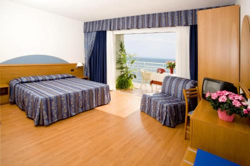 Imagen de la habitación del Hotel Adria Sul Mare. Foto 5