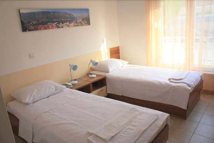 Imagen de la habitación del Hotel Adria sport. Foto 10