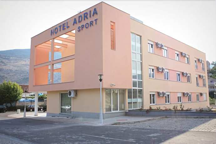 Imagen general del Hotel Adria sport. Foto 1