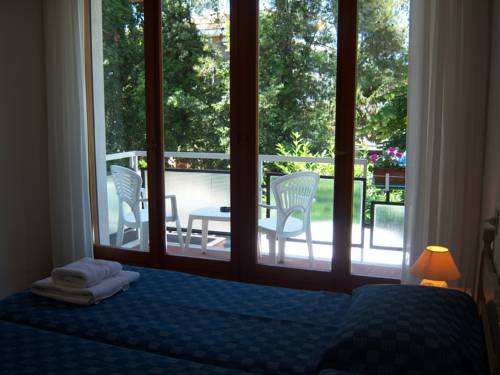 Imagen de la habitación del Hotel Adriaco. Foto 12