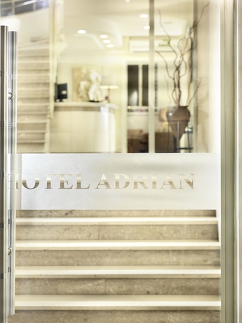 Imagen general del Hotel Adrian, Atenas. Foto 2