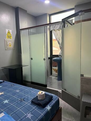 Imagen de la habitación del Hotel Adrian, Pucallpa. Foto 17