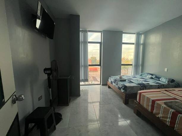 Imagen de la habitación del Hotel Adrian, Pucallpa. Foto 18
