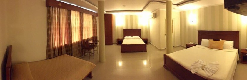 Imagen de la habitación del Hotel Adriands. Foto 14