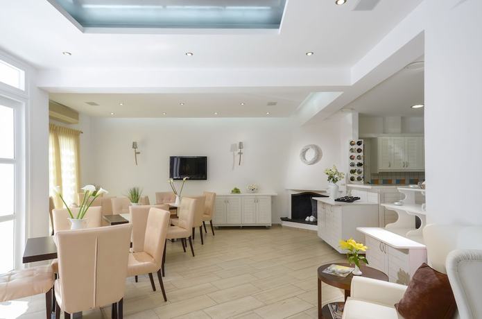 Imagen de los interiores del Hotel Adriani. Foto 33