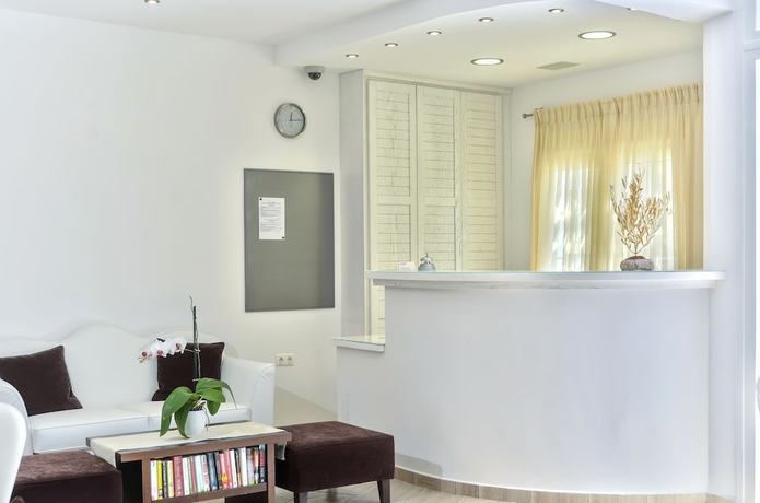 Imagen de los interiores del Hotel Adriani. Foto 38