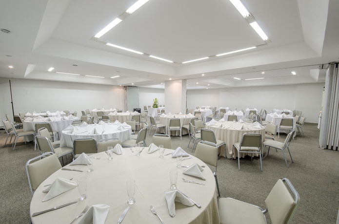 Imagen de los interiores del Hotel Adrianópolis All Suites. Foto 11