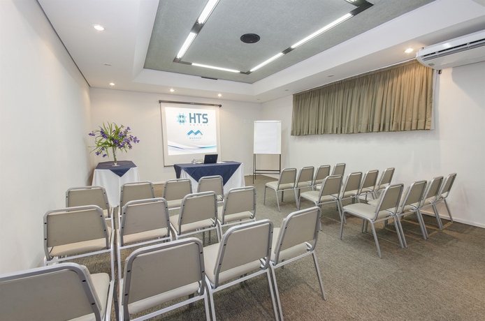 Imagen de los interiores del Hotel Adrianópolis All Suites. Foto 15