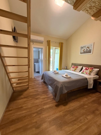 Imagen de la habitación del Hotel Adrian\'s Beach House by Max Gastro. Foto 4