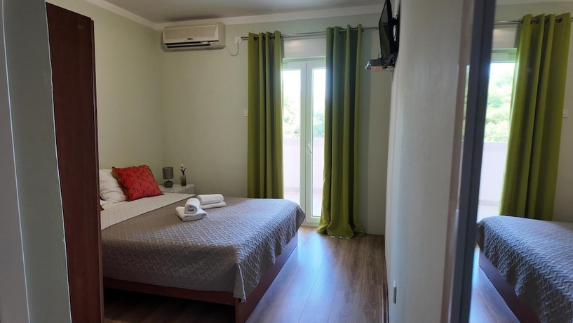 Imagen de la habitación del Hotel Adrian\'s Beach House by Max Gastro. Foto 7