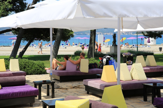 Imagen de los interiores del Hotel Adriatic, Biograd na Moru. Foto 10