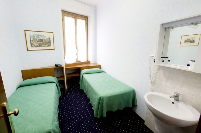 Imagen de la habitación del Hotel Adriatic, Borgo. Foto 5