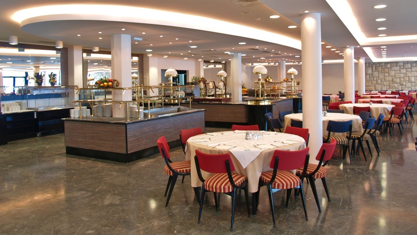 Imagen del bar/restaurante del Hotel Adriatic, Dubrovnik. Foto 4