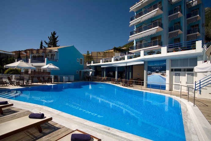 Imagen general del Hotel Adriatica. Foto 3