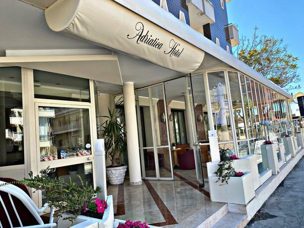 Imagen general del Hotel Adriatica sul Mare. Foto 52