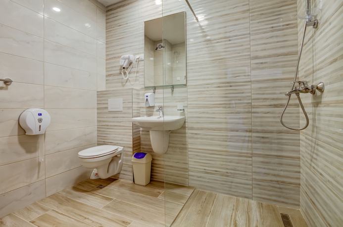Imagen de la habitación del Hotel Adriatik Budva apartments. Foto 10