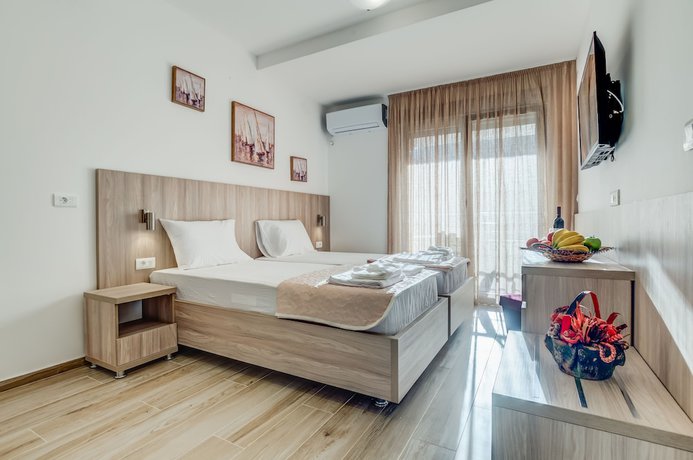 Imagen de la habitación del Hotel Adriatik Budva apartments. Foto 18