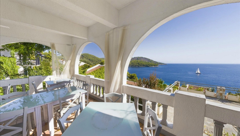 Imagen del bar/restaurante del Hotel Adrina Beach. Foto 7