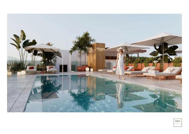 Imagen de la piscina del Hotel Aduana Suites. Foto 10