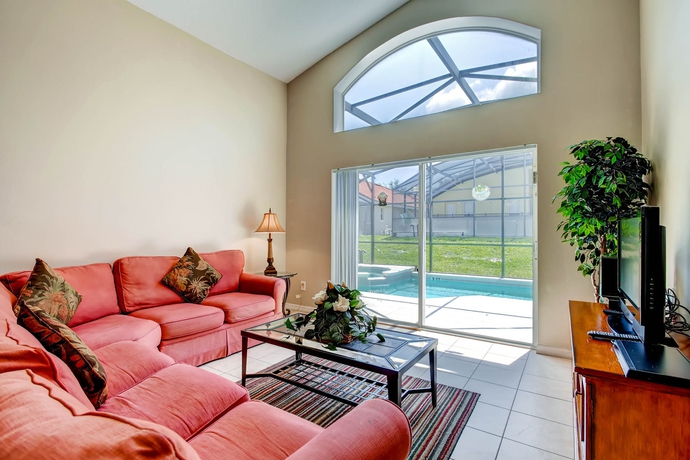 Imagen de los interiores del Hotel Advantage Vacation Homes. Foto 9
