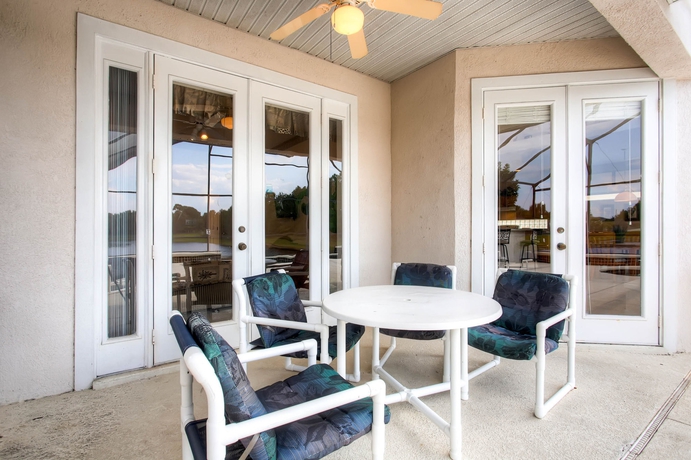Imagen de los exteriores del Hotel Advantage Vacation Homes. Foto 8