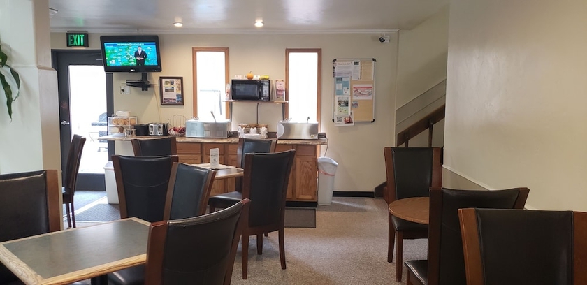 Imagen de los interiores del Hotel Adventure Inn - Glenwood Springs. Foto 10