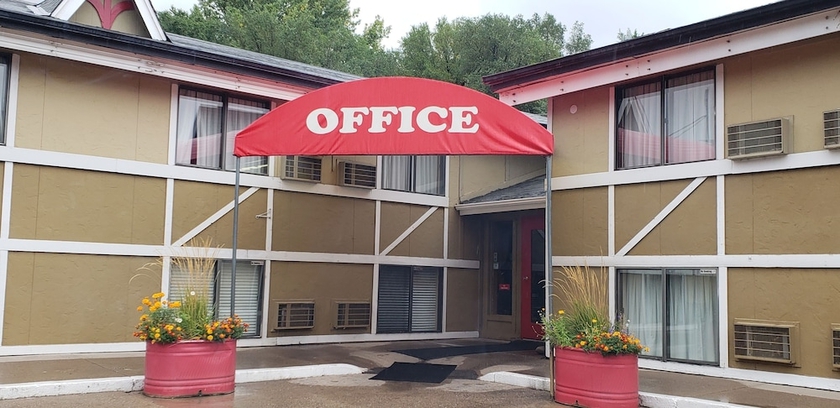 Imagen general del Hotel Adventure Inn - Glenwood Springs. Foto 4