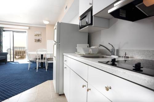 Imagen de la habitación del Hotel Adventurer Oceanfront Inn. Foto 2