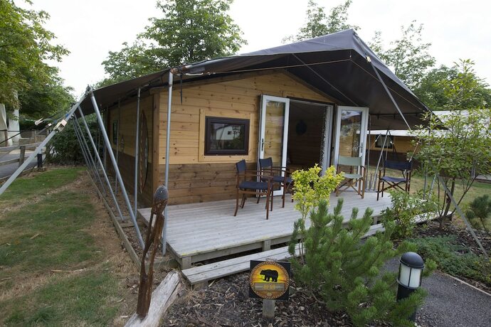 Imagen de la habitación del Hotel Adventurer\'s Village Milton Keynes. Foto 16