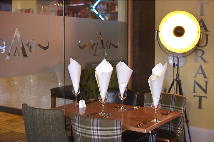 Imagen de los interiores del Hotel Advocate Arms. Foto 18