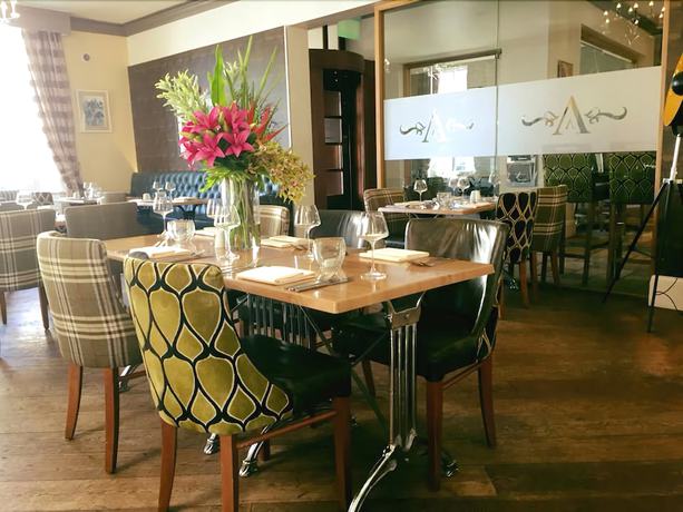 Imagen del bar/restaurante del Hotel Advocate Arms. Foto 4