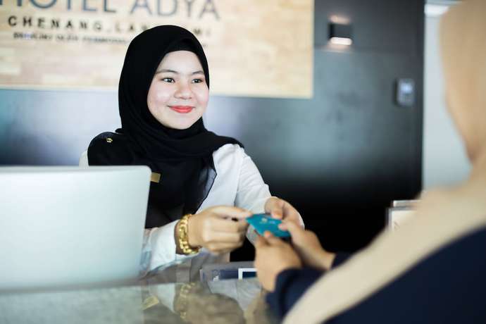 Imagen de los interiores del Hotel Adya Chenang. Foto 10