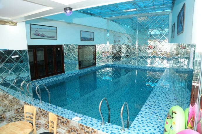 Imagen de la piscina del Hotel Aec Ban Me. Foto 37