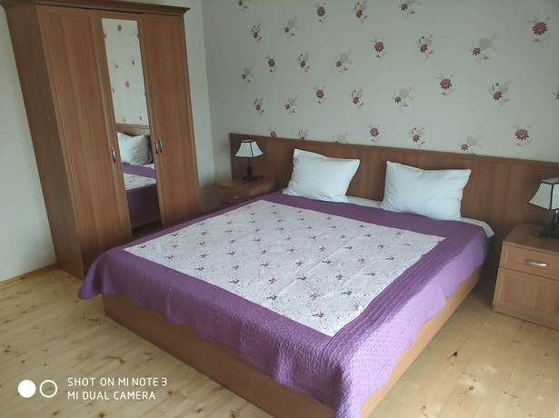 Imagen de la habitación del Hotel Aef. Foto 16